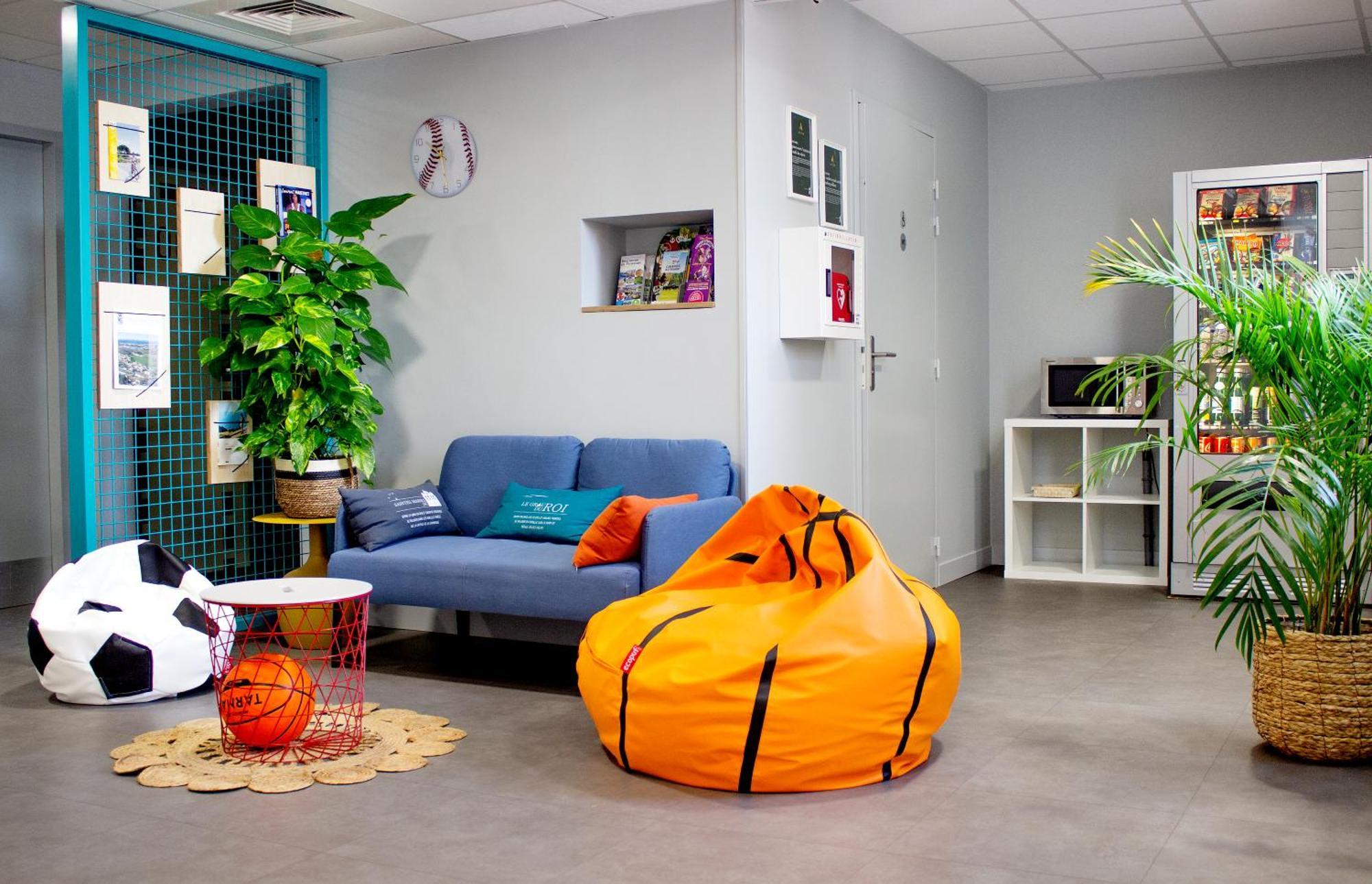 Ibis Budget Lunel Porte De Camargue Aimargues Zewnętrze zdjęcie