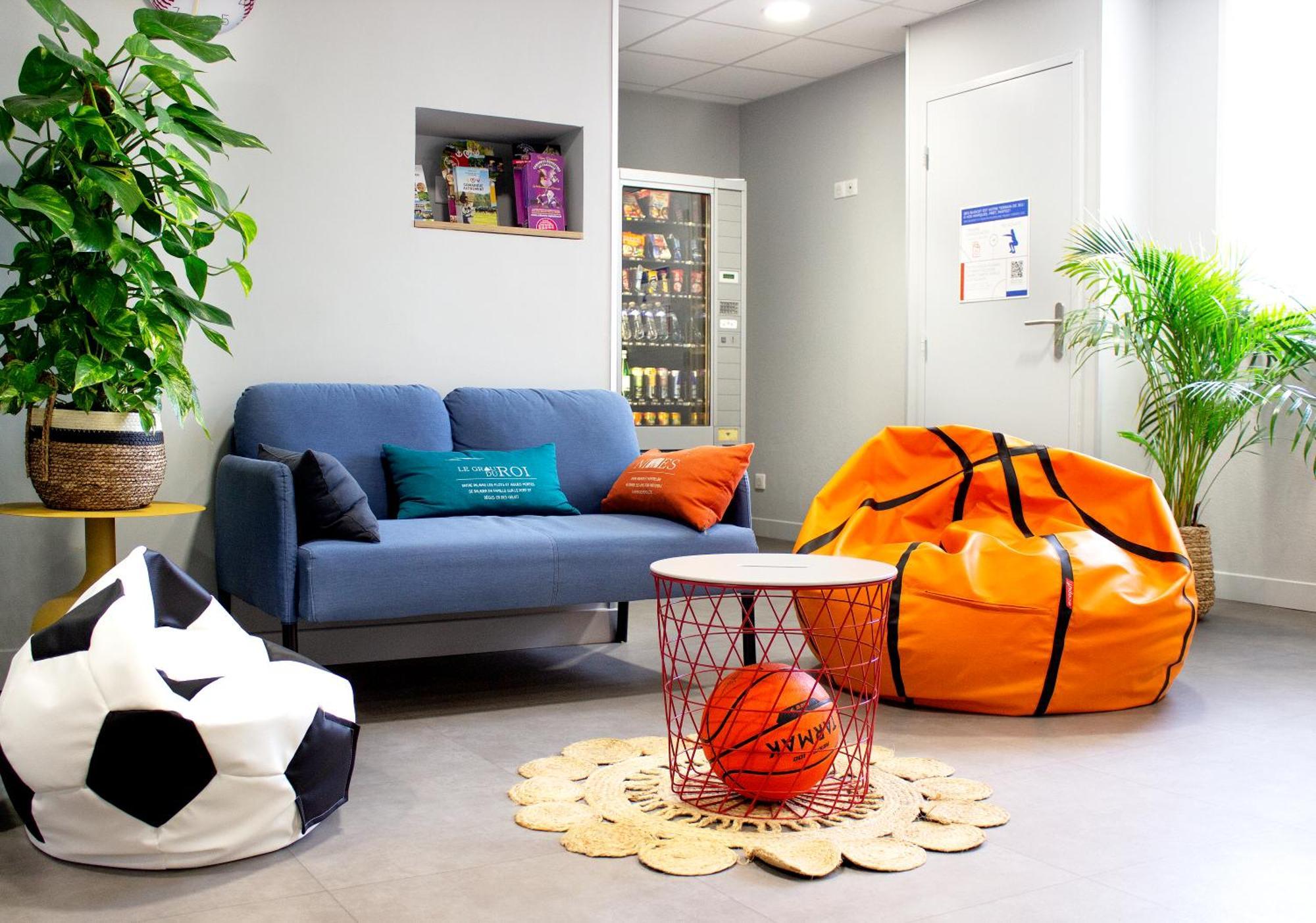 Ibis Budget Lunel Porte De Camargue Aimargues Zewnętrze zdjęcie