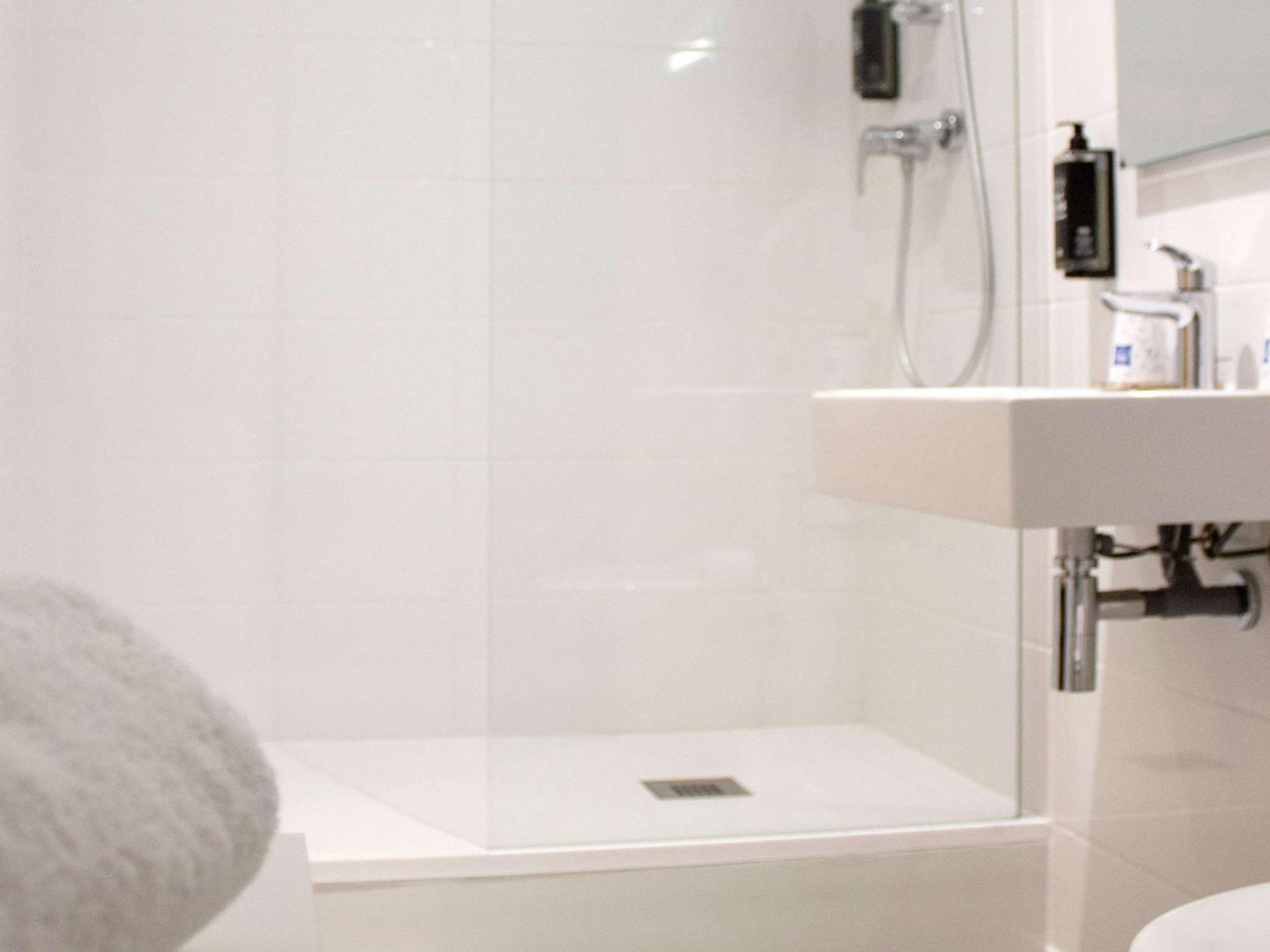 Ibis Budget Lunel Porte De Camargue Aimargues Zewnętrze zdjęcie