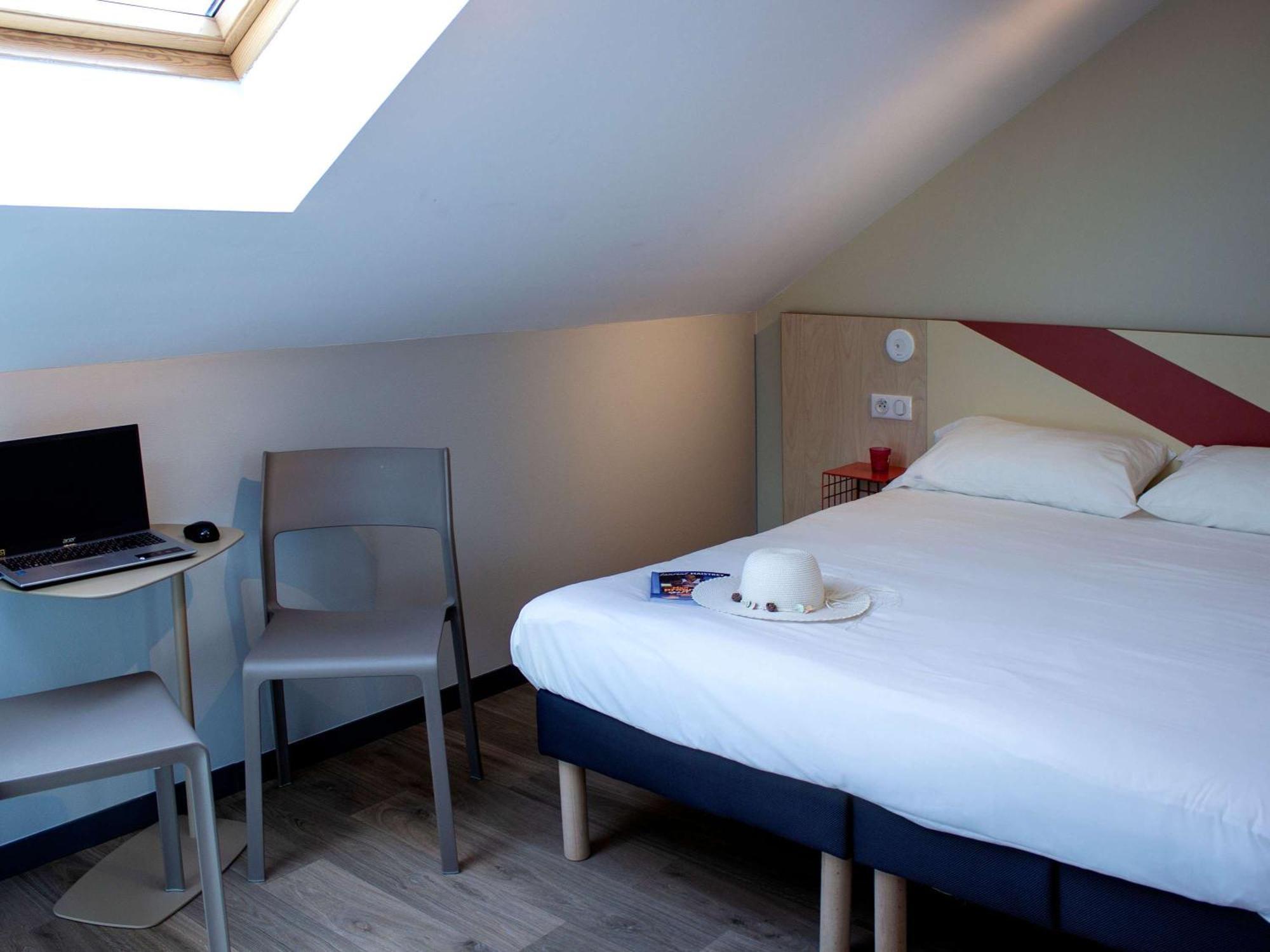 Ibis Budget Lunel Porte De Camargue Aimargues Zewnętrze zdjęcie