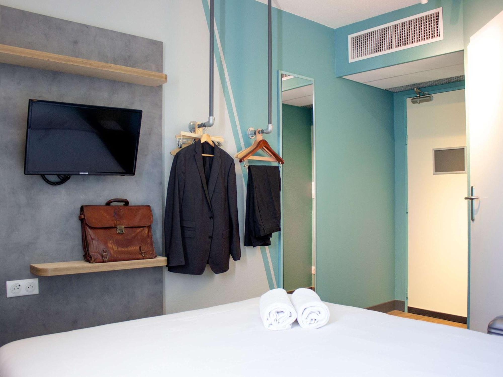 Ibis Budget Lunel Porte De Camargue Aimargues Zewnętrze zdjęcie