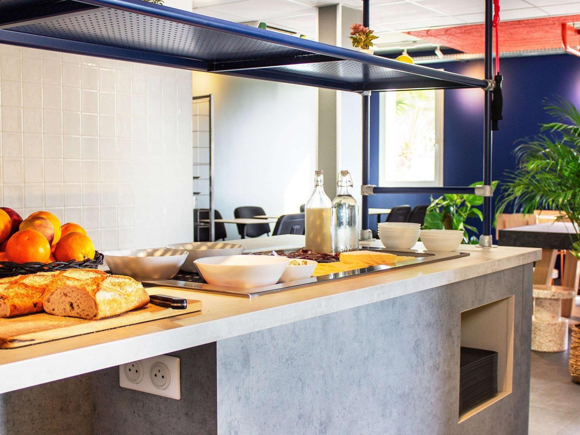 Ibis Budget Lunel Porte De Camargue Aimargues Zewnętrze zdjęcie